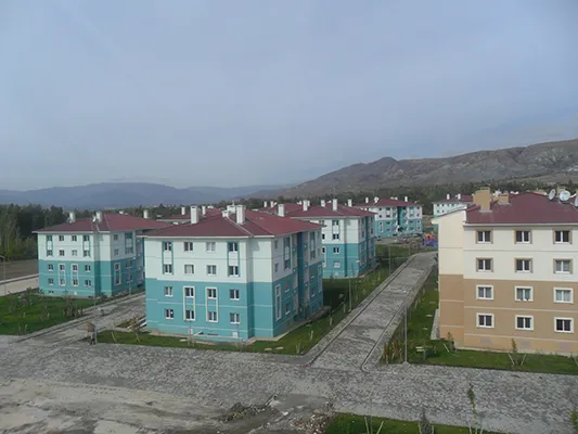 ERZİNCAN KAVAKYOLU 560 ADET KONUT  İLE ALTYAPI VE ÇEVRE DÜZENLEMESİ İNŞAATI İŞİ