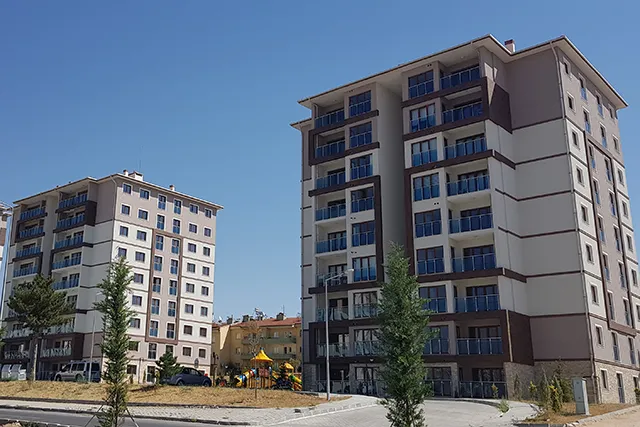 NİĞDE İLİ MERKEZ EFENDİBEY MAHALLESİ KENTSEL DÖNÜŞÜM VE GELİŞİM PROJESİ 3.ETAP 1.BÖLGE 944 ADET KONUT, 80 ADET DÜKKAN, 1 ADET 24 DERSLİKLİ İLKÖĞRETİM OKULU İNŞAATLARI İLE ALTYAPI VE ÇEVRE DÜZENLEMESİ İŞİ