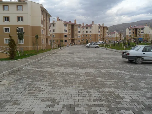 ERZİNCAN KAVAKYOLU 560 ADET KONUT  İLE ALTYAPI VE ÇEVRE DÜZENLEMESİ İNŞAATI İŞİ