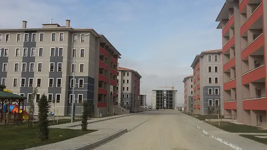 AFYONKARAHİSAR İLİ MERKEZ İLÇESİ ÇETİNKAYA MAHALLESİ 217 ADET KONUT İNŞAATI İLE ALTYAPI VE ÇEVRE DÜZENLEMESİ İNŞAATI İŞİ