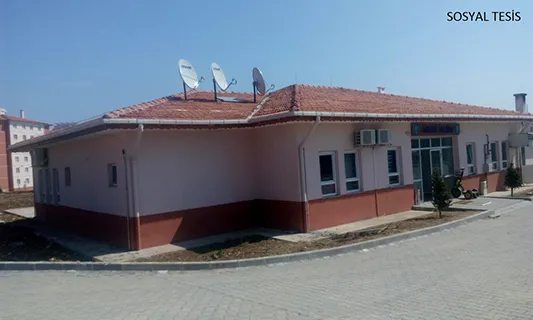 İSTANBUL İLİ BAKIRKÖY İLÇESİ 381 ADET KONUT, 1’ER ADET SOSYAL TESİS, ISI MERKEZİ, NİZAMİYE KULÜBESİ VE SPOR ALANLARININ İNŞAATLARI İLE ALTYAPI VE ÇEVRE DÜZENLEMESİ İŞLERİ