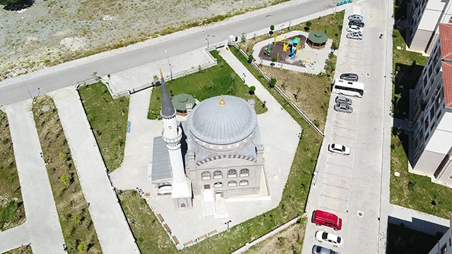 KÜTAHYA İLİ İNKÖY İLÇESİ 627 ADET KONUT, 1 ADET TİCARET MERKEZİ, 1 ADET CAMİ İNŞAATLARI İLE ALTYAPI VE ÇEVRE DÜZENLEMESİ İNŞAATI İŞİ