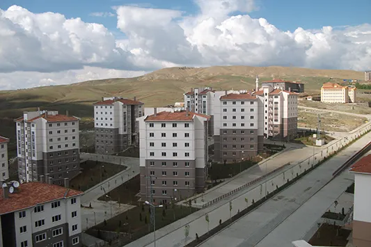 ELAZIĞ ZAFRAN İKİTELLİ MAH. KARAAHMET MEVKİİ 636 KONUT, SOSYAL TESİS, 32 DERSLİKLİ İLKÖĞRETİM OKULU VE CAMİİ, ELAZIĞ PALU CAMİ TAMAMLAMA İNŞAATLARI  İLE ADAİÇİ ALTYAPI VE ÇEVRE DÜZENLEMESİ İNŞAATI İŞLERİ