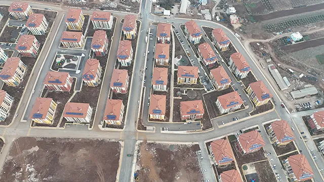 HATAY İLİ HASSA İLÇESİ AŞAĞIKARAFAKILI MAHALLESİ 1.ETAP 1007 ADET KONUT (+9 KD) İNŞAATI İLE ALTYAPI VE ÇEVRE DÜZENLEMESİ İŞİ