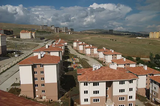 ELAZIĞ ZAFRAN İKİTELLİ MAH. KARAAHMET MEVKİİ 636 KONUT, SOSYAL TESİS, 32 DERSLİKLİ İLKÖĞRETİM OKULU VE CAMİİ, ELAZIĞ PALU CAMİ TAMAMLAMA İNŞAATLARI  İLE ADAİÇİ ALTYAPI VE ÇEVRE DÜZENLEMESİ İNŞAATI İŞLERİ