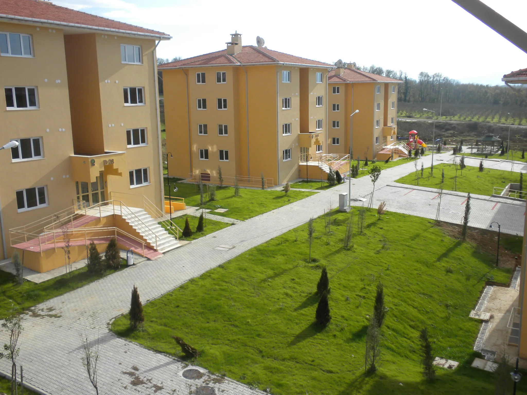 ADAPAZARI 496 ADET KONUT İLE ADAİÇİ GENEL ALTYAPI VE ÇEVRE DÜZENLEMESİ İNŞAATI İŞLERİ