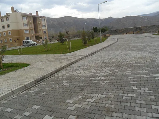 ERZİNCAN KAVAKYOLU 560 ADET KONUT  İLE ALTYAPI VE ÇEVRE DÜZENLEMESİ İNŞAATI İŞİ