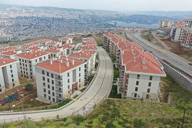 İZMİR İLİ BAYRAKLI İLÇESİ REZERV ALAN 5.ETAP 627 ADET KONUT VE 12 ADET DÜKKAN İNŞAATLARI İLE ALTYAPI VE ÇEVRE DÜZENLEMESİ İŞİ